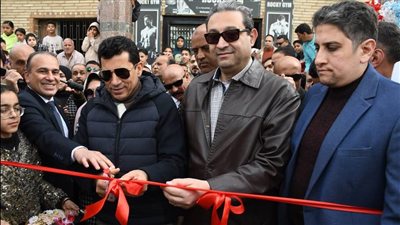 وزير الشباب والرياضة ومحافظ دمياط يفتتحان ملاعب خماسية بميت الخولي وأبو عدي