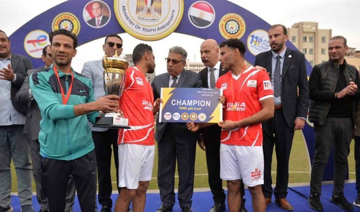 محافظ الدقهلية يشهد