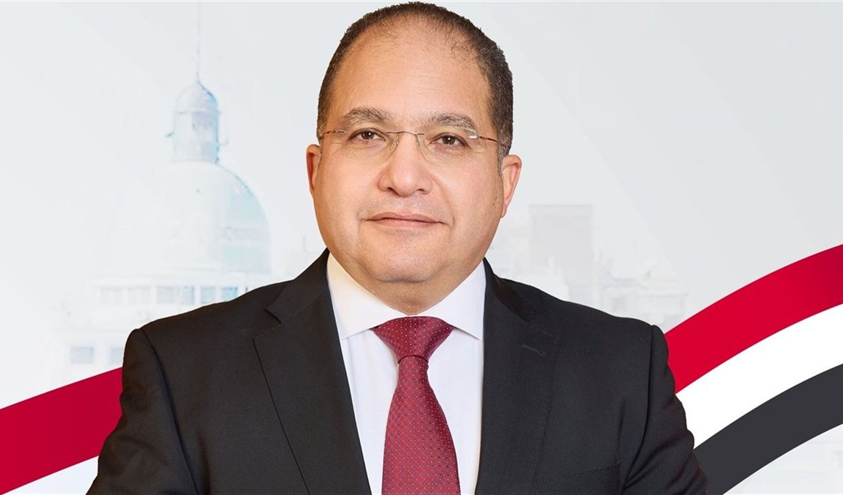 عادل اللمعي يطالب