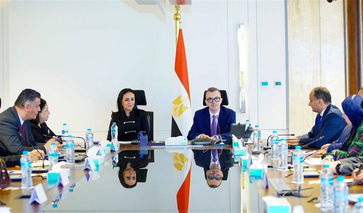 وزيرا التخطيط والتنمية
