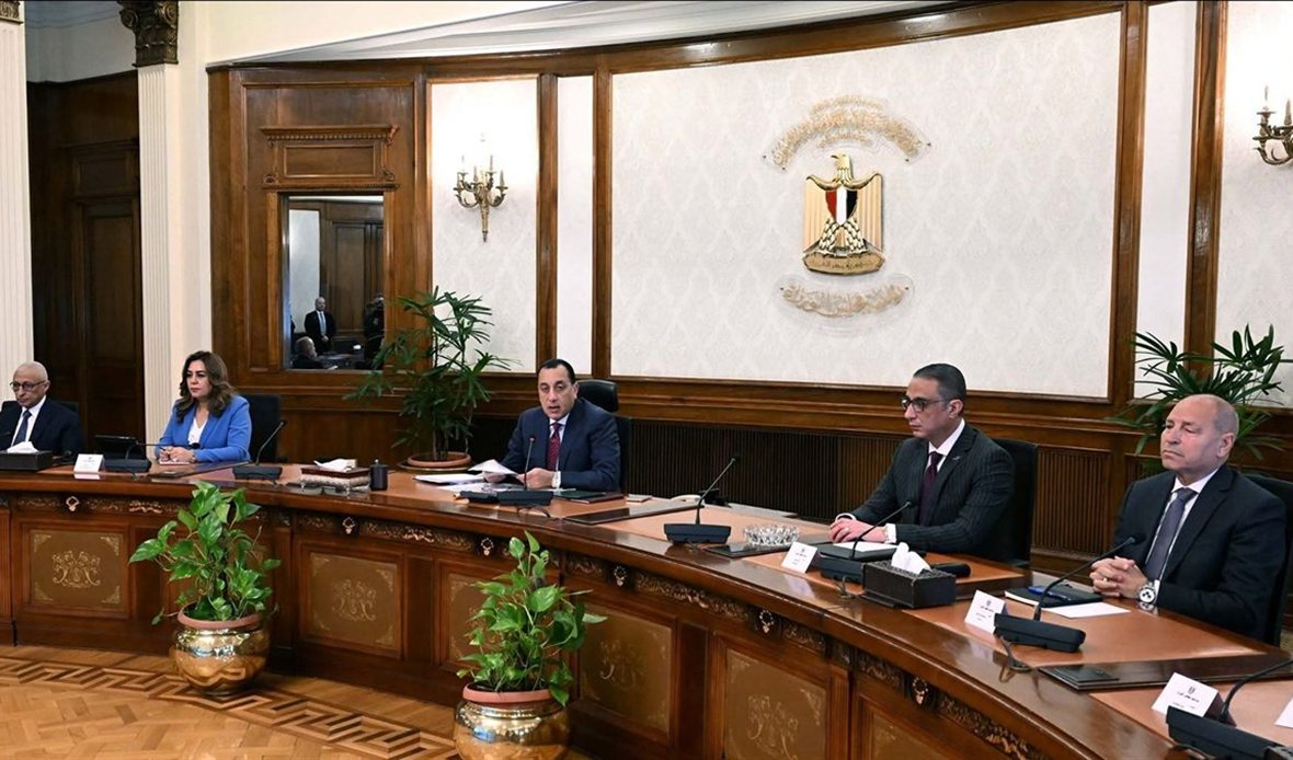 رئيس الوزراء يوجه