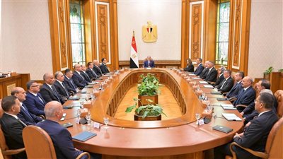 الرئيس السيسي يشهد حلف يمين المحافظين الجدد في مصر 2026 ويوجه بتسريع التنمية