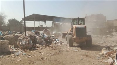 إغلاق موقع حرق عشوائي في منشية البكاري بالجيزة بعد شكاوى السكان
