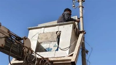 إزالة 56 إعلانًا مخالفًا بكفرالشيخ وتطبيق قانون الإعلانات 208  