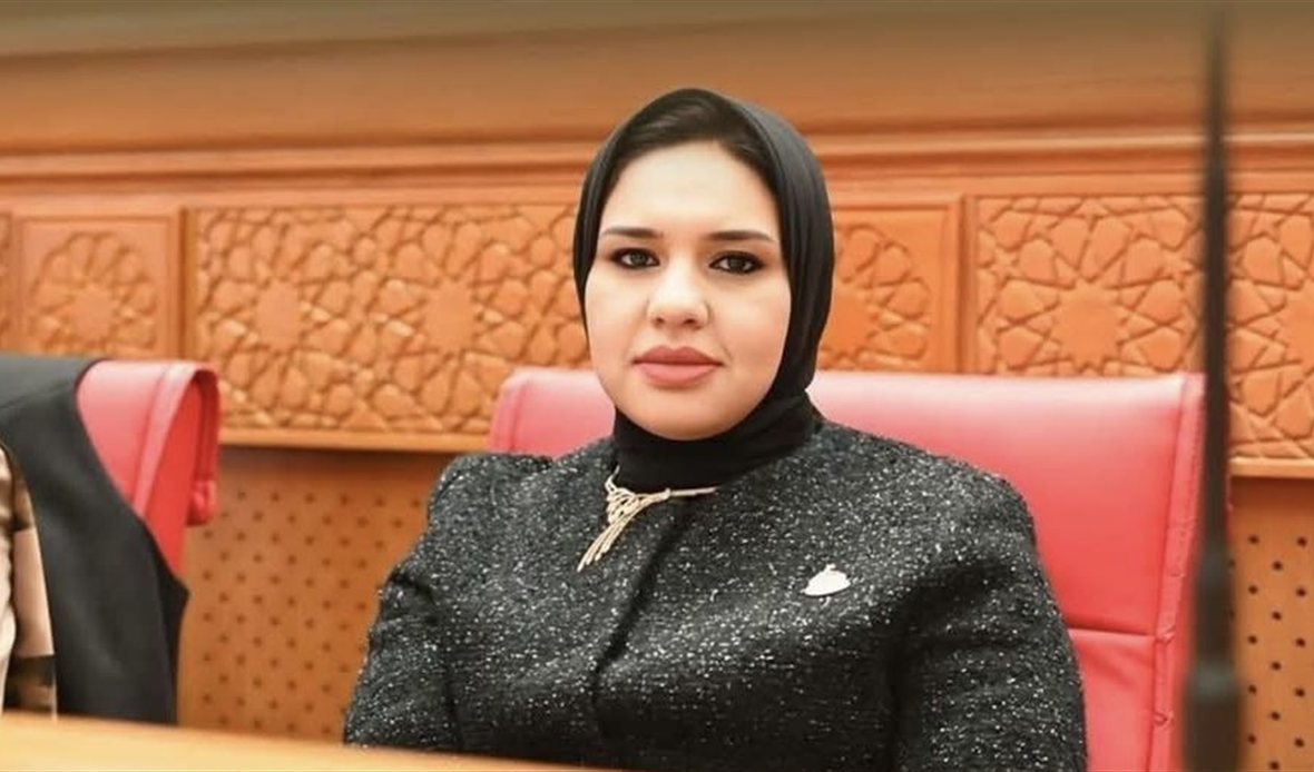 راوية مختار تطالب