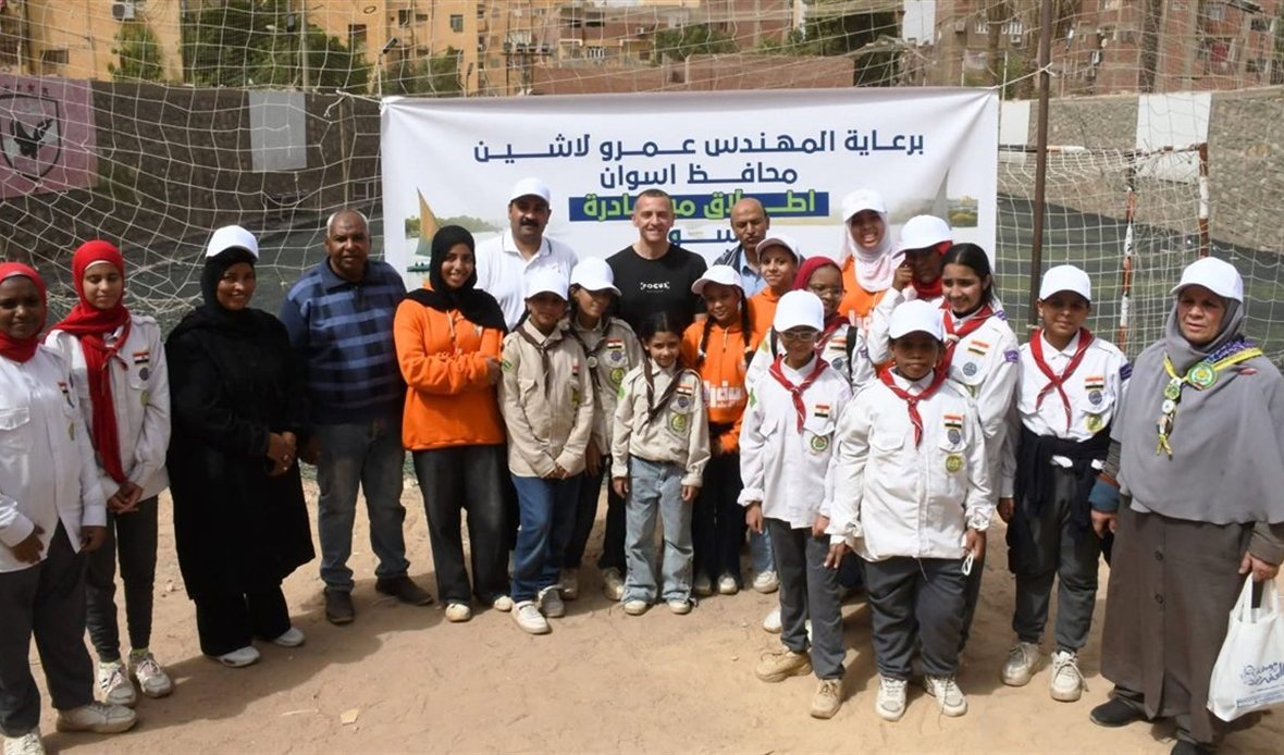 محافظ أسوان عمرو