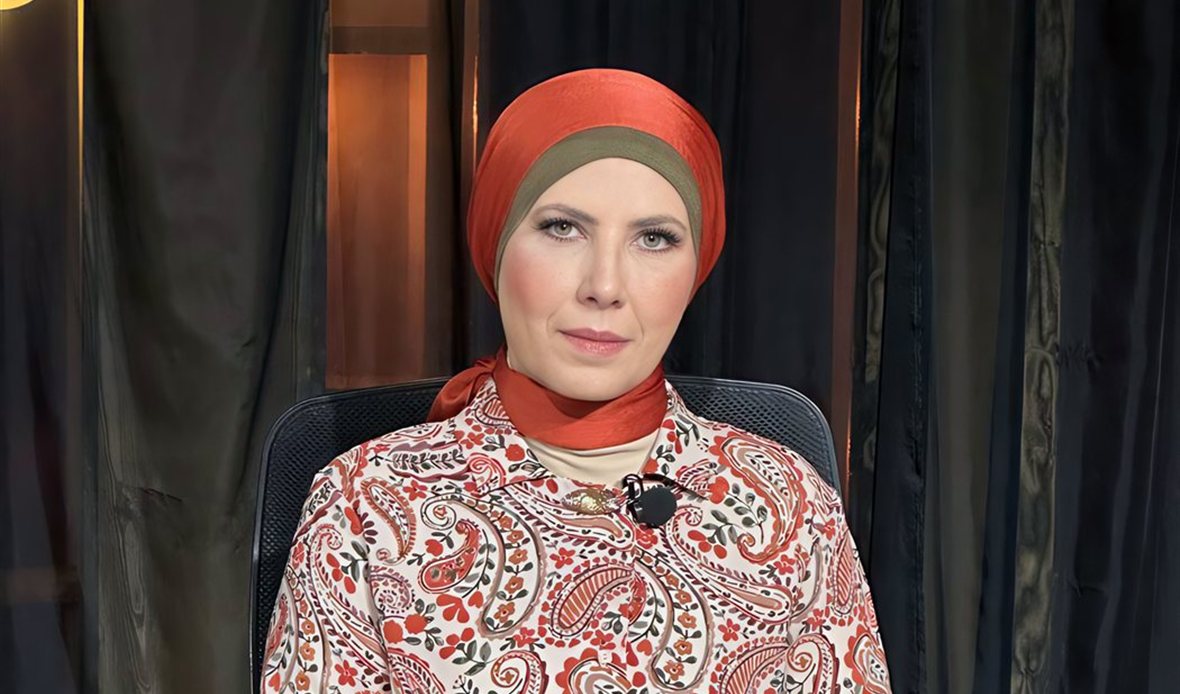 نيفين منصور تطرح