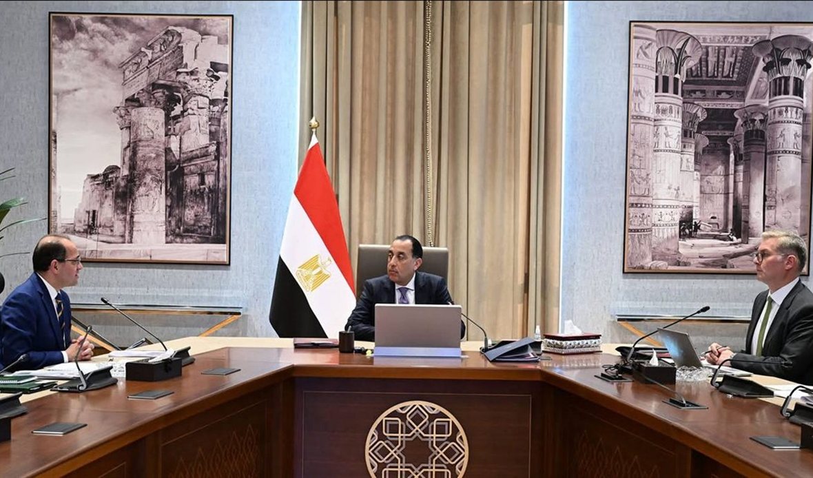 الحكومة تعيد مواعيد