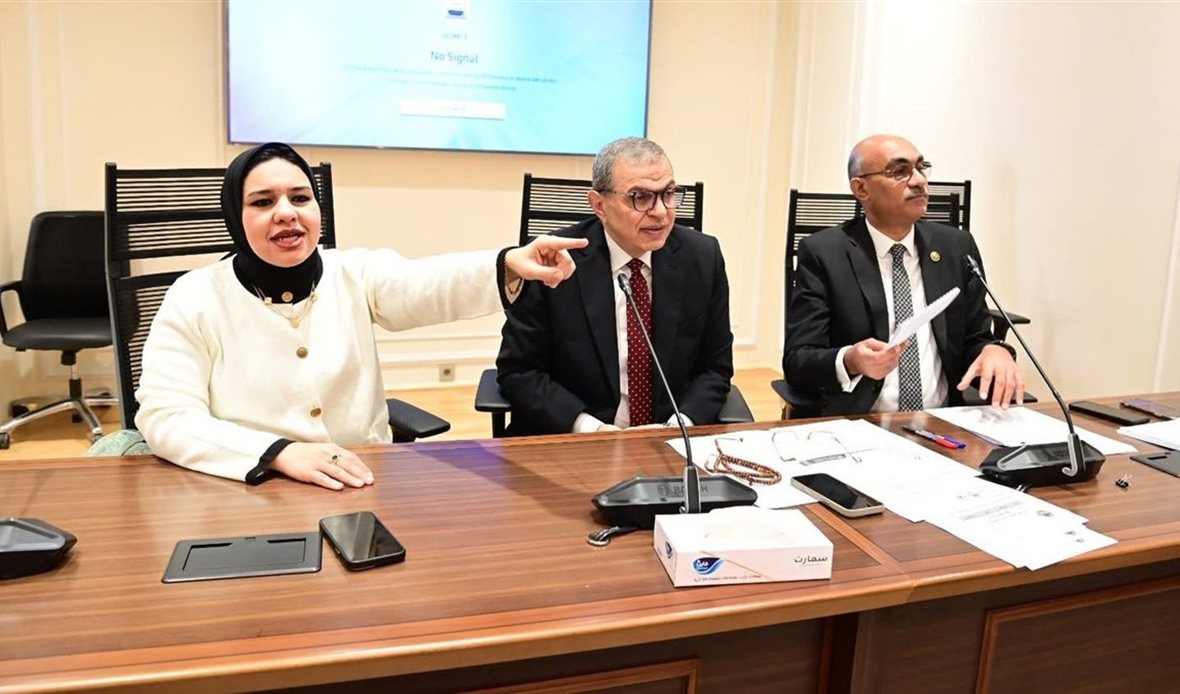 لجنة القوى العاملة