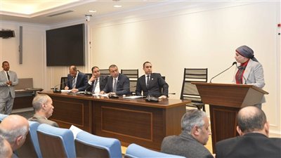 لجنة الصناعة بمجلس النواب تفتح ملفات التدريب الصناعي وتوصي بتسريع ترفيق المناطق الصناعية بسوهاج وتستدعي محافظ كفر الشيخ