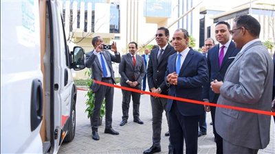 وزير الخارجية يفتتح مكتب تصديقات متنقل لتسهيل الخدمة بالعاصمة الإدارية الجديدة