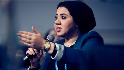 أميرة صابر من مؤتمر ميونخ للأمن تدعو لتنفيذ قرار تجريم استخدام الغذاء كسلاح