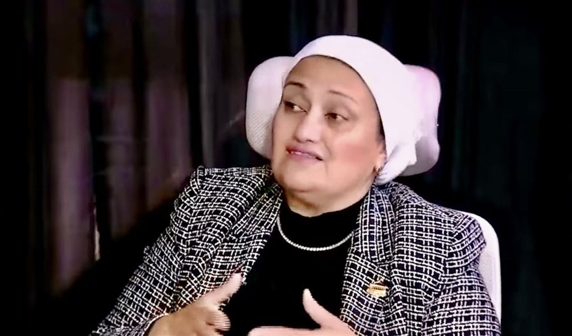 سناء السعيد تطالب