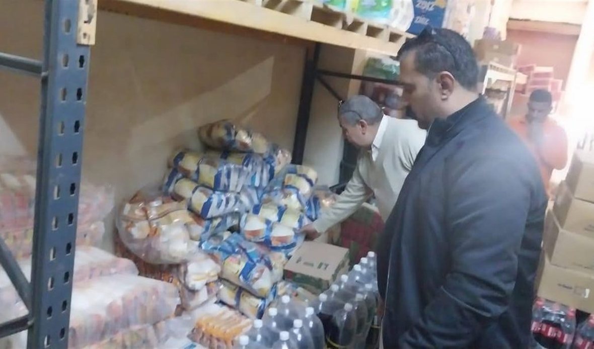 ضبط 3 طن أرز وسكر