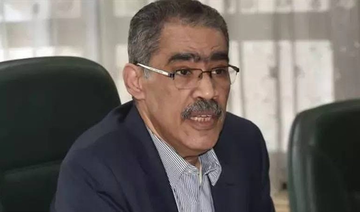 ضياء رشوان يناقش