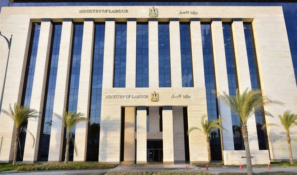 وزارة العمل تحذر
