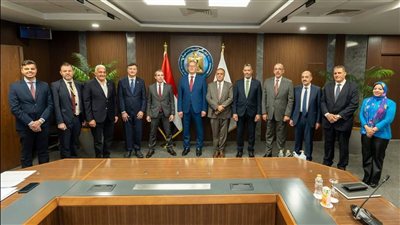 وزارة البترول تشهد تجديد التزام «إيني» بمنطقة شمال بورسعيد لدعم الاستثمارات والاستكشاف