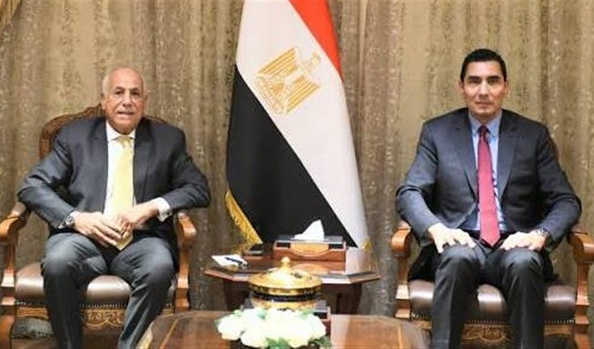 وزير الشباب والرياضة