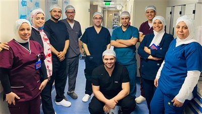 لأول مرة نجاح شق عضلة المريء بالمنظار لطفل في مجمع الشفاء الطبي ضمن التأمين الصحي الشامل