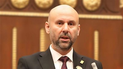 النائب باسم كامل يطالب بتدرج العقوبة في تحليل المخدرات للموظفين
