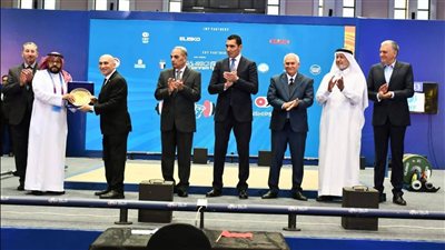 افتتاح بطولة العالم لرفع الأثقال للناشئين في الإسماعيلية بمشاركة 54 دولة