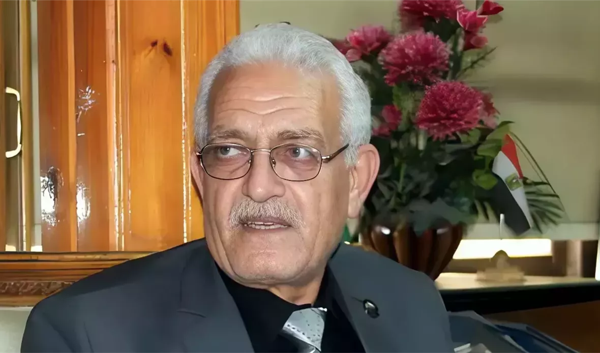 عاطف المغاوري يطلب