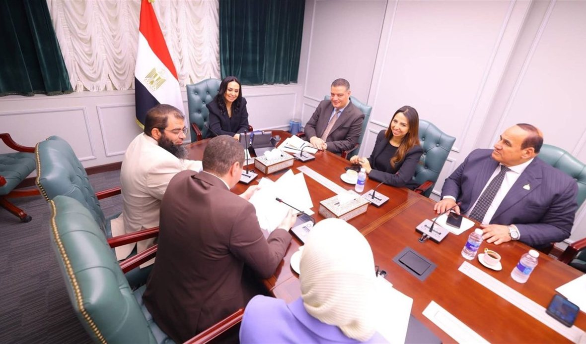  مايا مرسي توجه بفحص