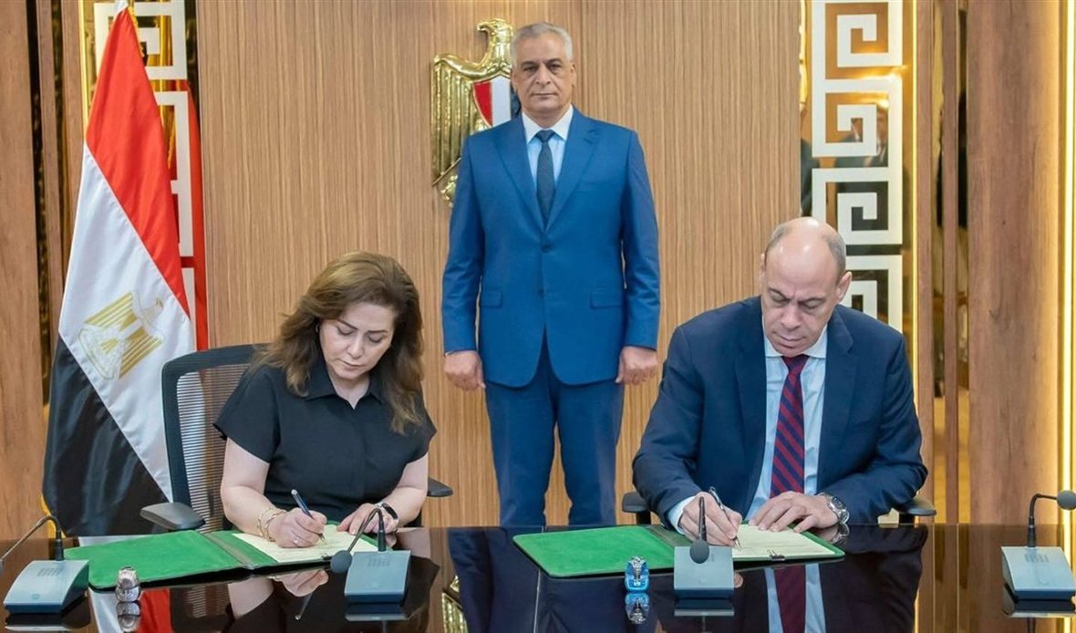 الإنتاج الحربي يوقع