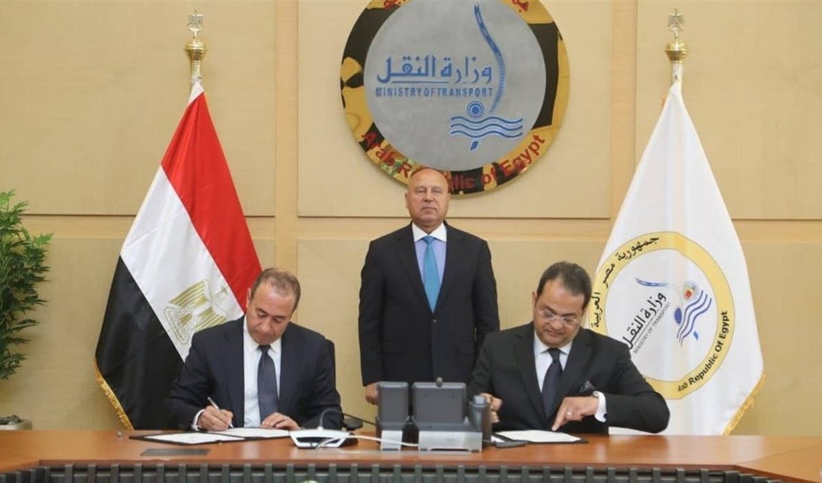 كامل الوزير يشهد