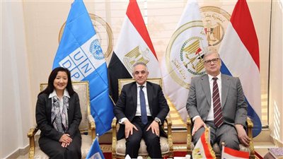 وزير العدل يفتتح أول مكتب للمساعدة القانونية الأسرية للأجانب في مصر
