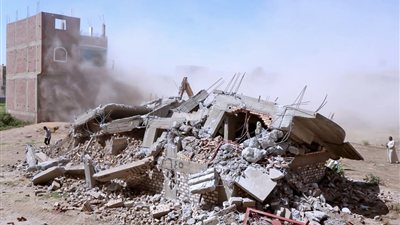 حملات الموجة 29 بسوهاج تزيل تعديات جرجا والمراغة على الأراضي الزراعية وأملاك الدولة