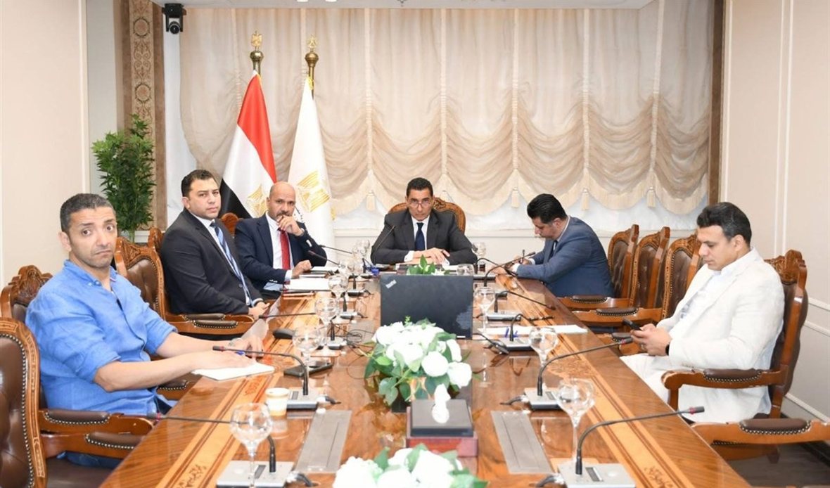 دافينج الصينية تعتزم