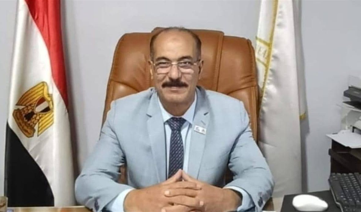 أحمد الدبيكي يشيد