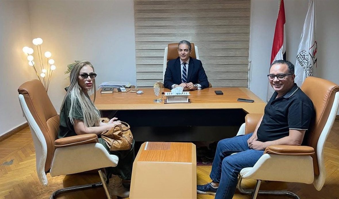 نقيب الإعلاميين يقرر