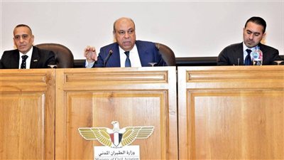 وزارة الطيران المدني تضع خطة وطنية لمواجهة مخاطر الطيور والحياة البرية وتعزيز السلامة الجوية بالمطارات