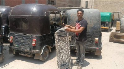 التحفظ على 15 توك توك و3 تروسيكلات في حملة بميت غمر