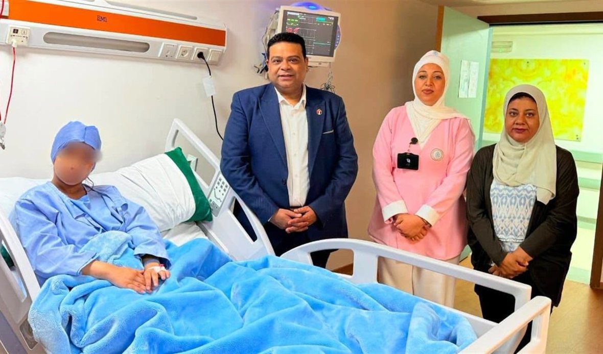 أول زراعة قوقعة لطفلة