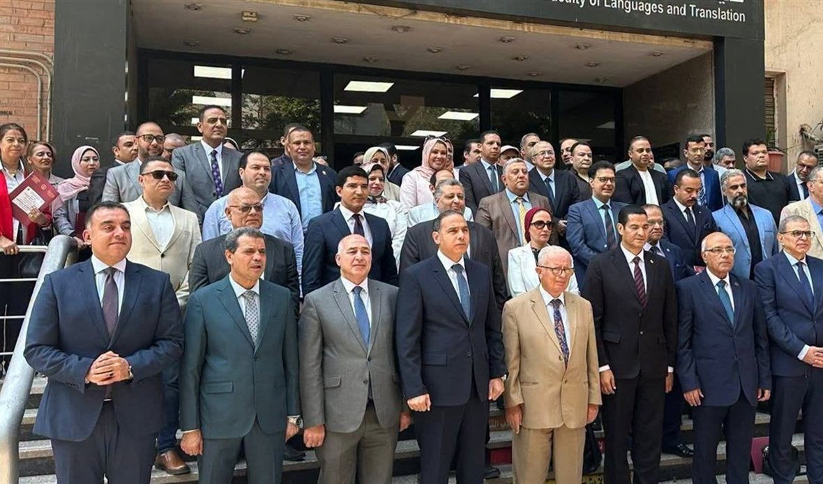 إسلام عزام يشارك