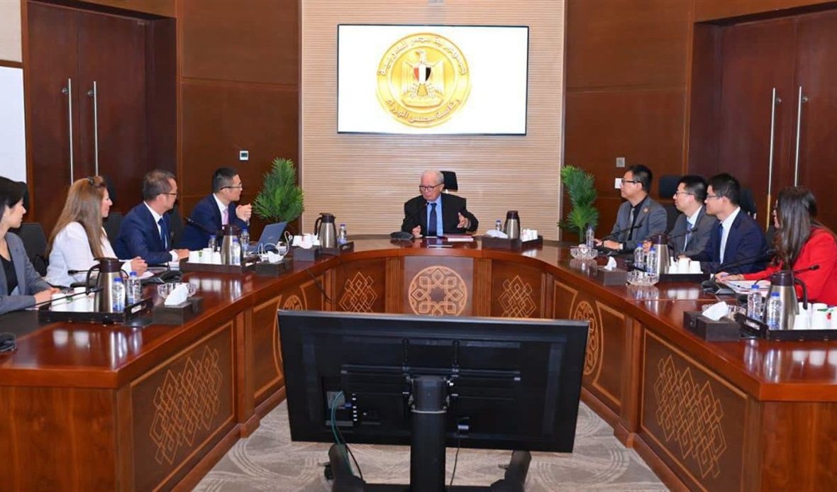 الحكومة المصرية تناقش