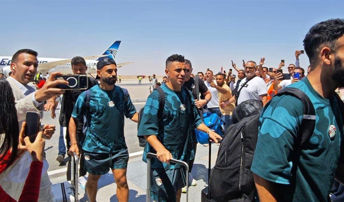 مطار العلمين يستقبل