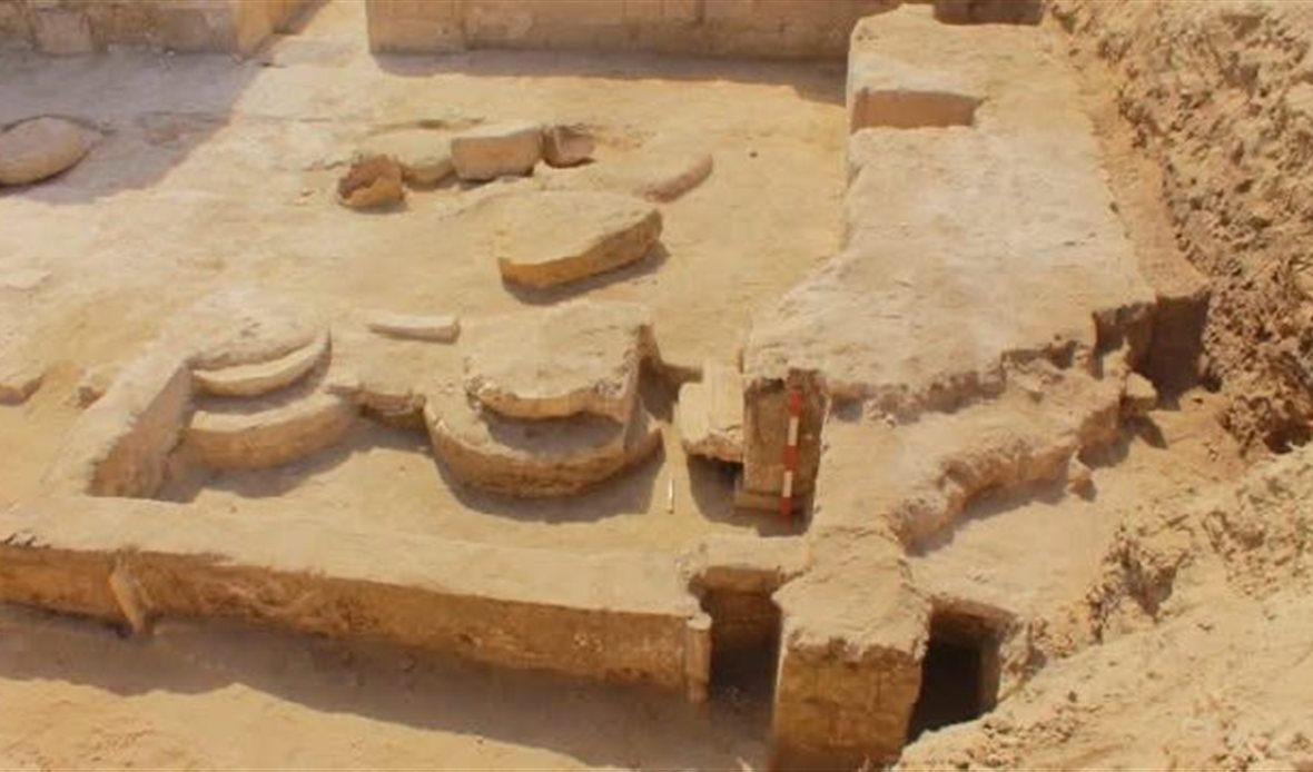 بعثة أثرية مصرية