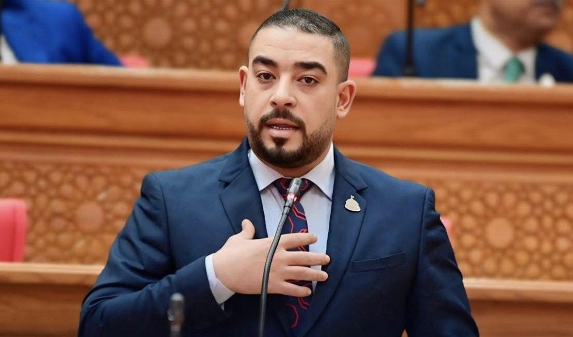الشافعي يطالب باستفادة