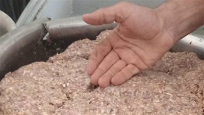 ضبط 3 أطنان مواد غذائية غير صالحة للاستهلاك في كفرالشيخ 