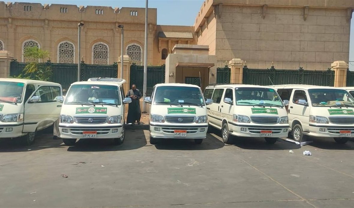 ترخيص 115 سيارة أجرة